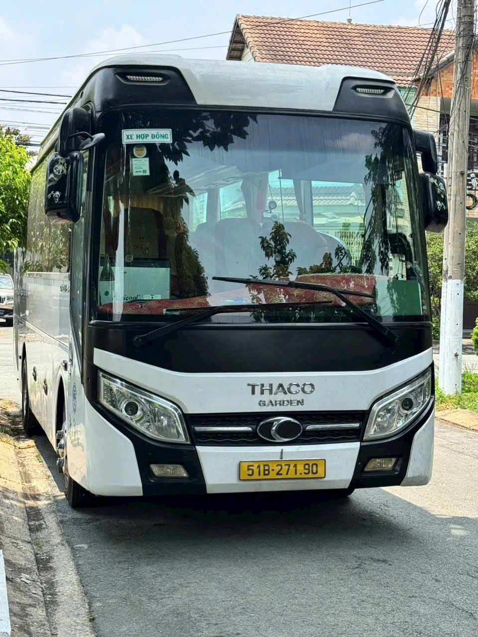 Xe 35 chỗ Thaco Garden đưa rước công nhân, tour du lịch